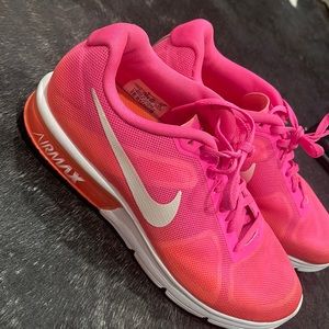 Great shape mike airmax sequent